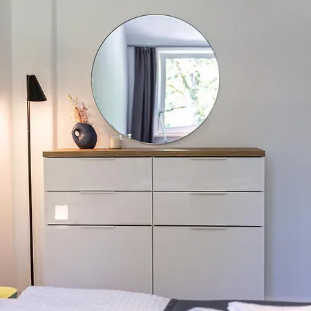 Apartment Have-a-nice-stay - Nahe Der U-bahn Nach Hamburg - 1 Minute Entfernt - Baecker & Restaurants 500m - Lidl 800m - Zentrum 1,5km